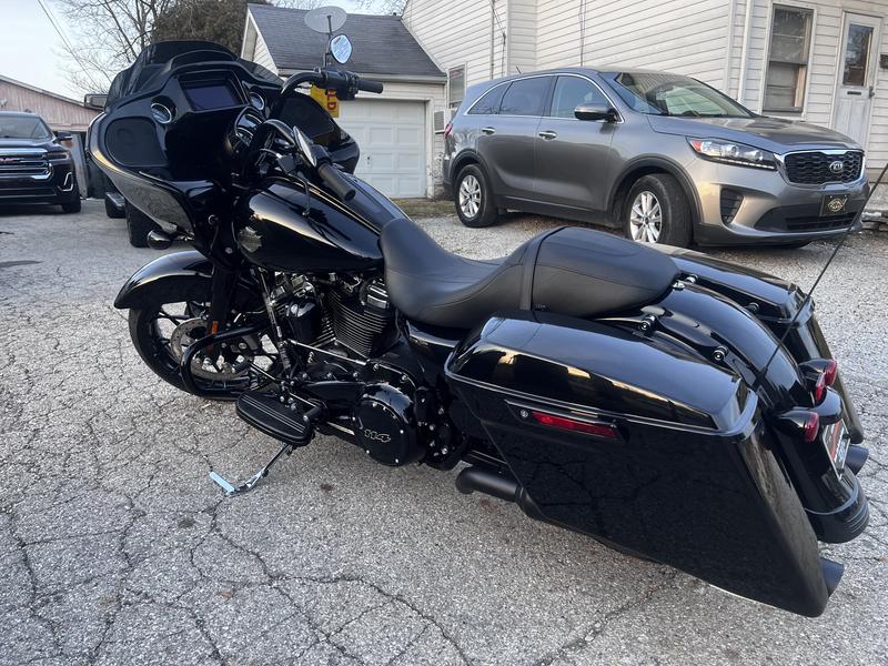 Indoor/Outdoor Motorcycle Cover 93100026 | Harley-Davidson USA