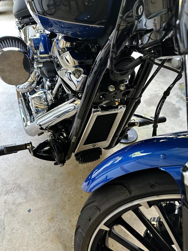 1X CNC Aluminum Oil Filter Cover Cap For Harley-Davidson Models Black