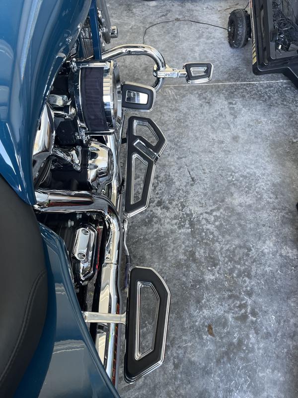 Empire Highway Footpegs 50501895 | Harley-Davidson USA