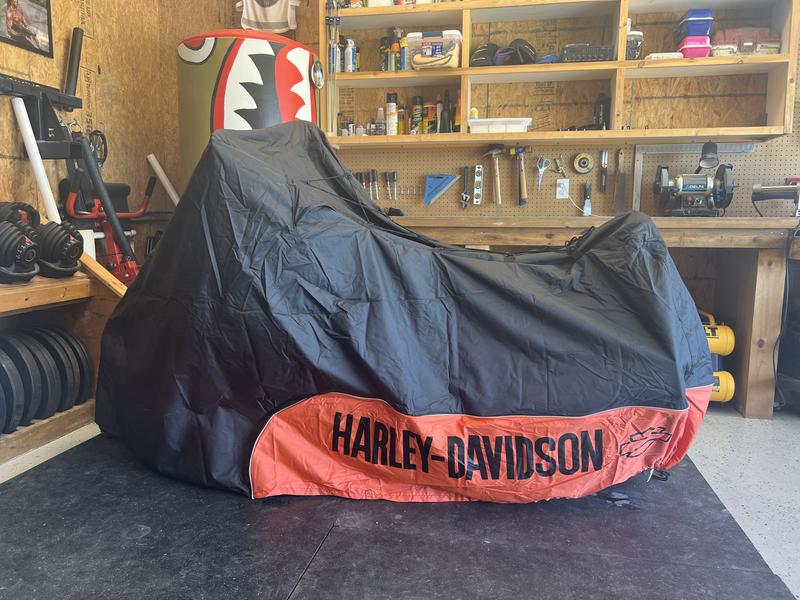 Indoor/Outdoor Motorcycle Cover 93100022 | Harley-Davidson USA