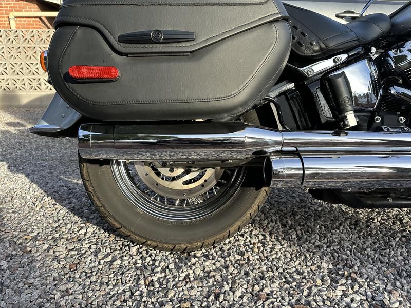Screamin' Eagle Street Cannon Mufflers - Short 64900636 Screamin' Eagle Street Cannon Mufflers - Short 64900636