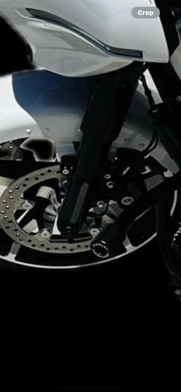 Axle nut cover