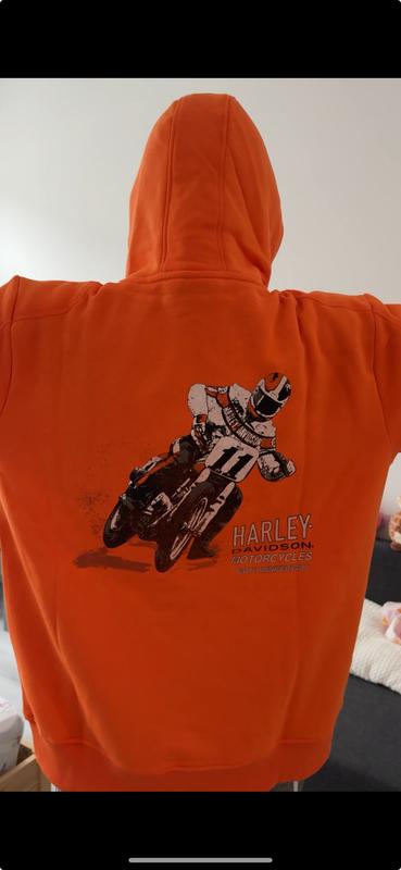 A clearer view of the back