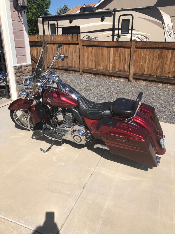 2013 road king cvo with new low profile seat