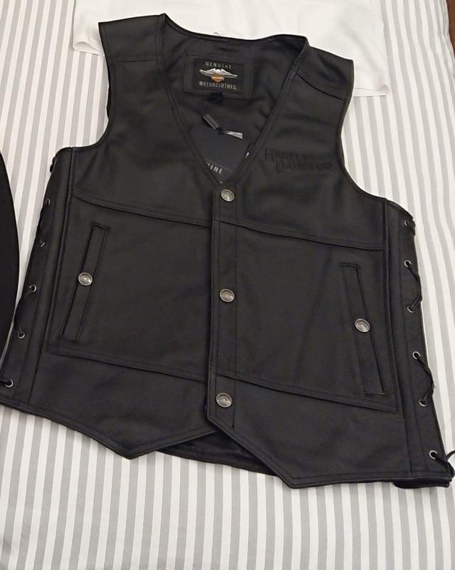 Plain Cheap - Economy Leather Vests Mens - Leather King