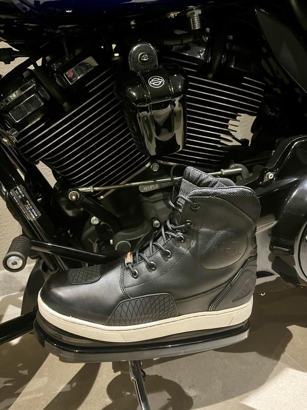 Milwaukee Leather MBM131 Men's Black 11-Inch Classic Square Toe Motorcycle Boots 9w 848ae2cb Bde1 444c 9e80 94ae106f1fbb.ab2242c9e5c2626d9fbf0fd49460d34e