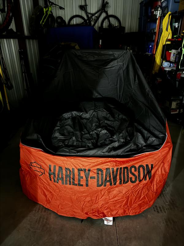 Indoor/Outdoor Motorcycle Cover 93100024 | Harley-Davidson USA