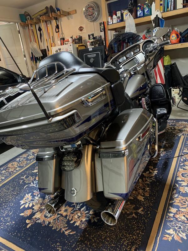 Side view of my ‘17 CVO Limited