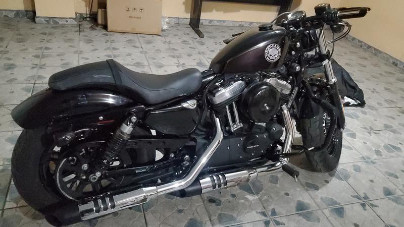 Badlander Custom Seat 52000211A Harley Davidson USA