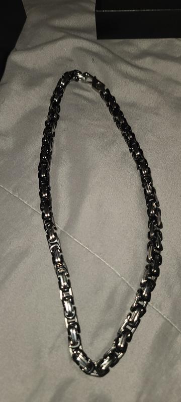 Men's Twotone Interlocked Link 22 Men's Twotone Interlocked Link 22