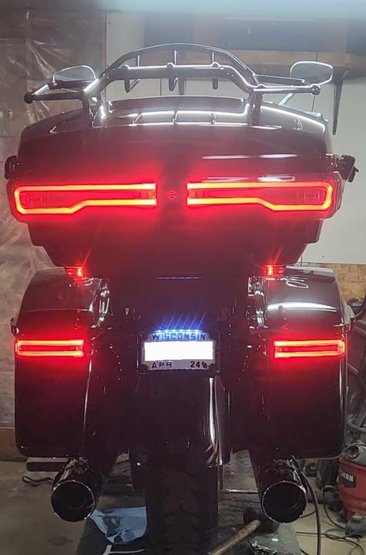 LED King Tour Pak Run Brake Turn Lamp Kit 67801128 Harley