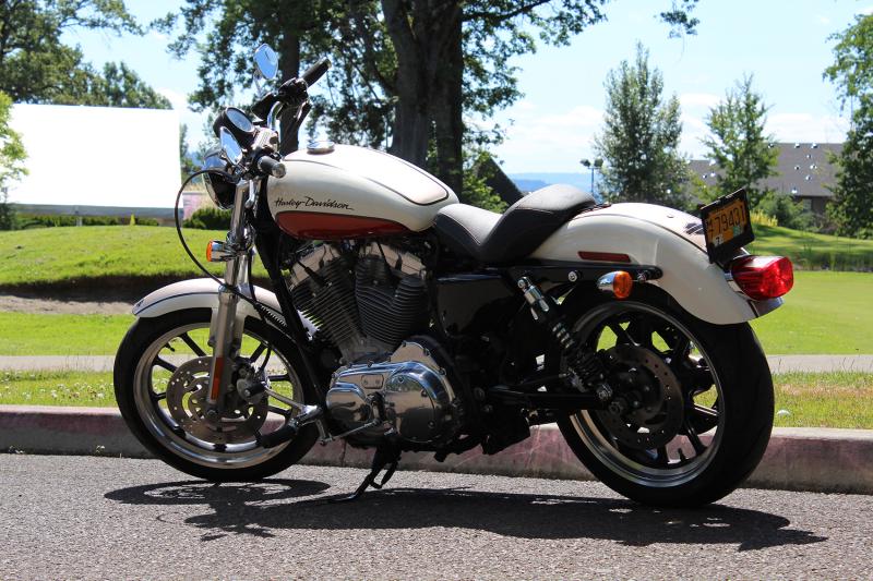 Super Reach Solo Seat - 2011 HD Sportster 883L Superlow