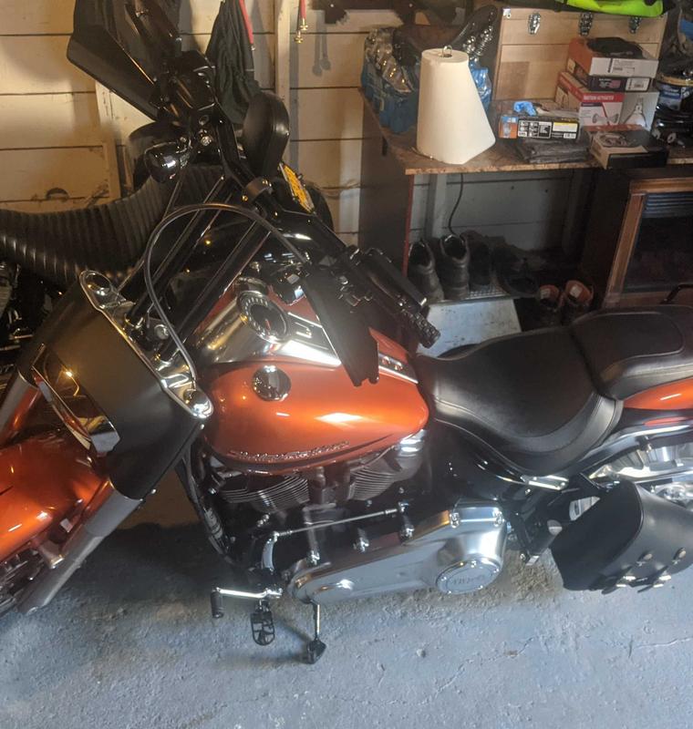 Pegs on 19' Fat Boy