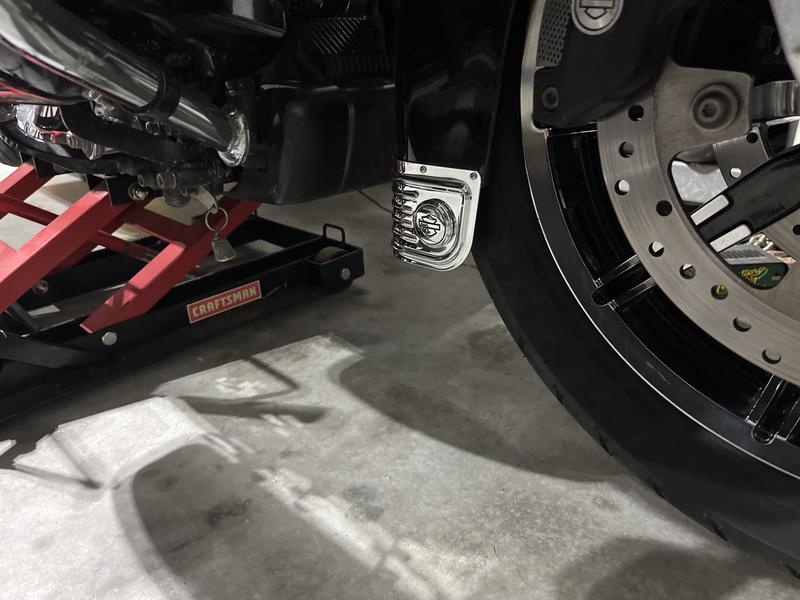 Fender skirt emblem.
