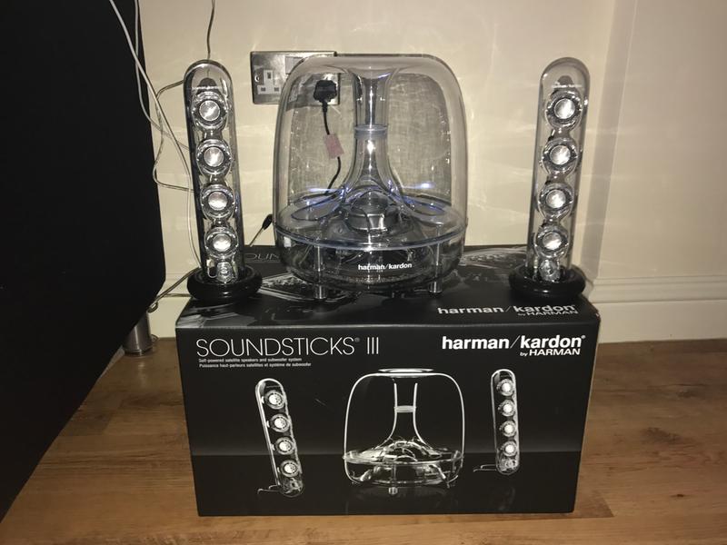 harman & kardon soundsticks wireless docking station