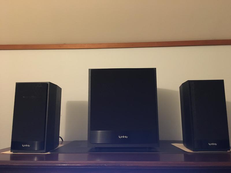 Infinity Reference 152 5 1 4 2 Way Bookshelf Speakers