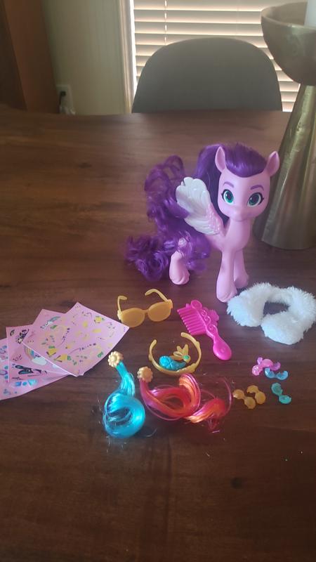 So many fun accessories!