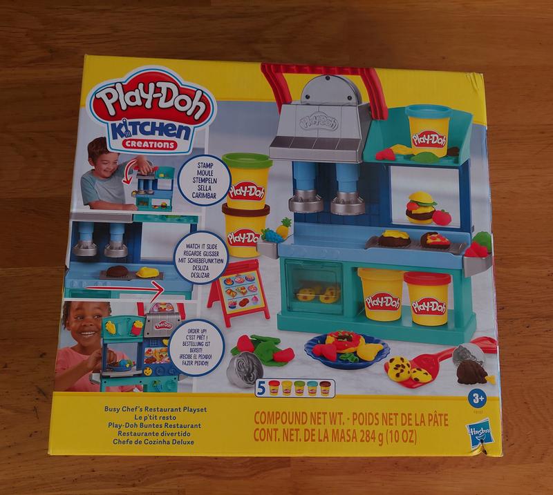 Play-Doh Kitchen Creations - Le p'tit resto - Coffret de cuisine avec pâte  à modeler jaune - Hasbro