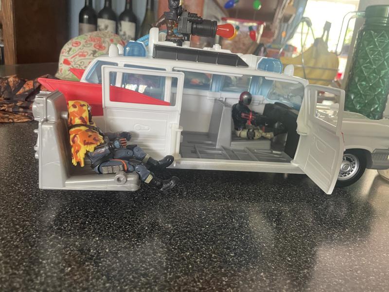 Ghostbusters Movie Ecto-1 Playset with Accessories 