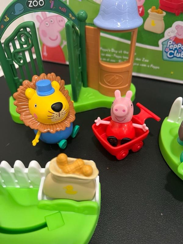 Peppa Pig Toys Peppa's Day at the Zoo Preschool Playset, 2 Figures and 6  Accessories - Peppa Pig