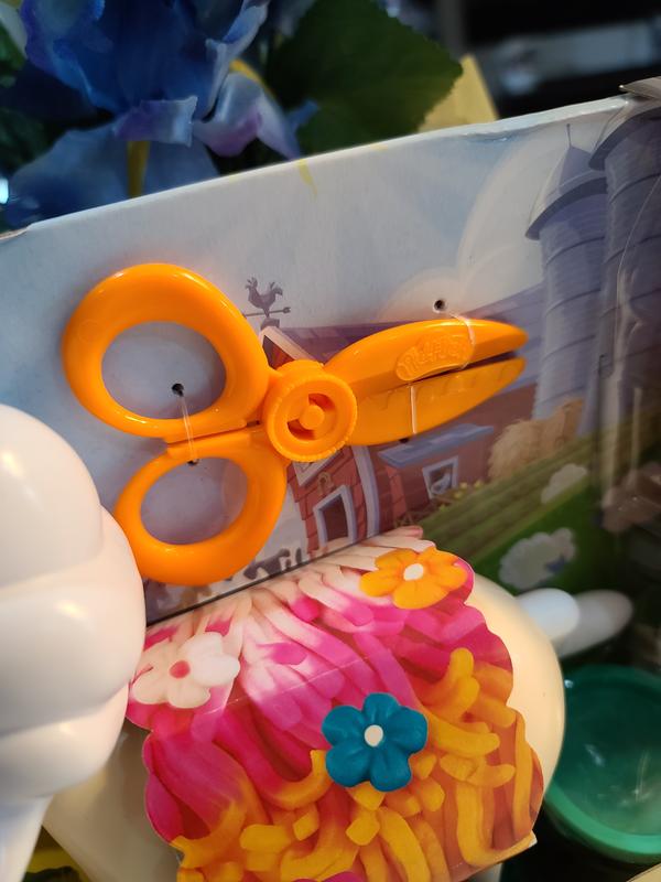 Shears included...safe for kids!