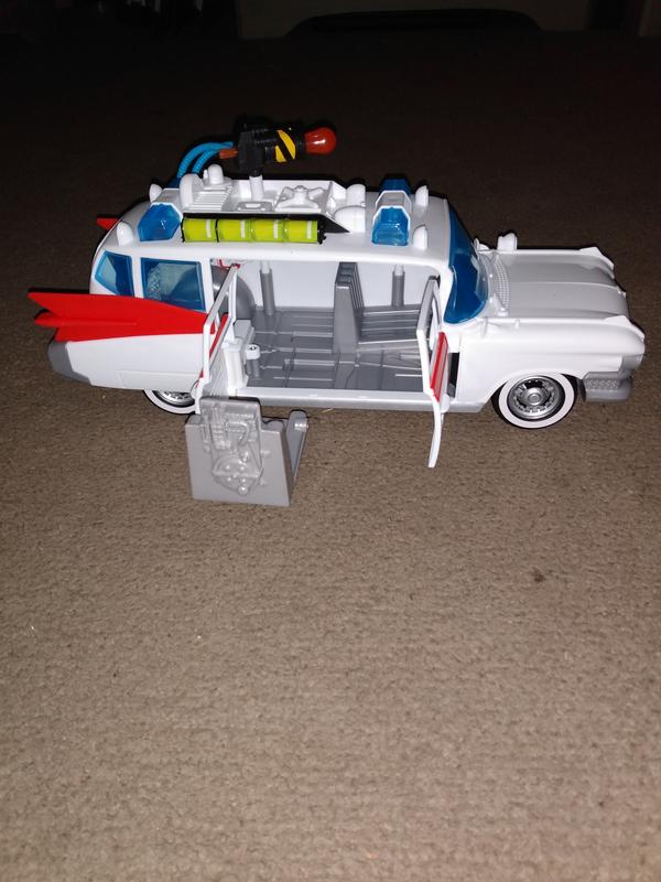 Ghostbusters Movie Ecto-1 Playset with Accessories for Kids Ages 4