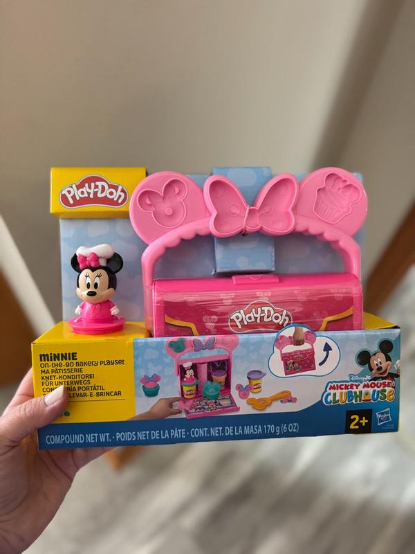 Customer carousel item 7.