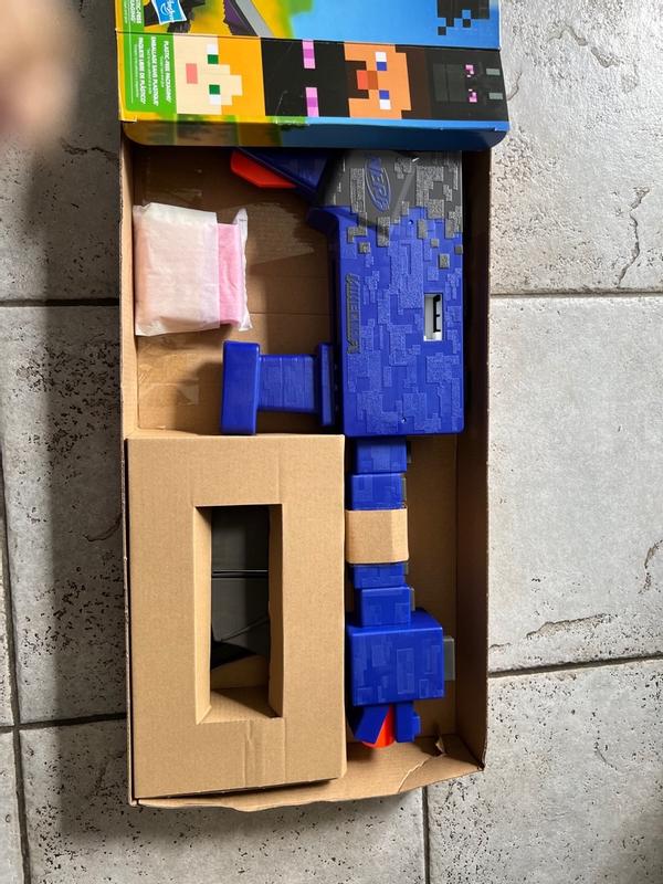 Nerf Minecraft Ender Dragon Blaster, 4-Dart Internal Clip, 12 Nerf Elite  Foam Darts, Design Inspired by Minecraft Mob in the Game