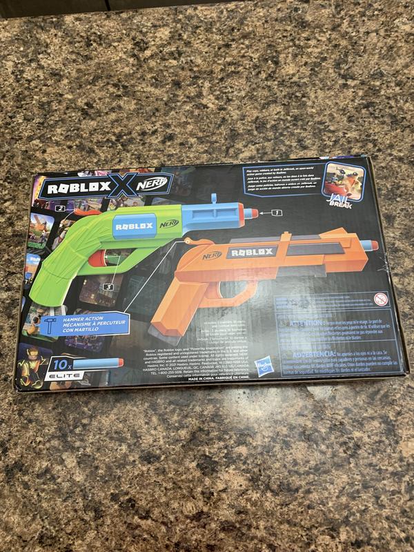 Nerf Roblox Jailbreak: Armory, Includes 2 Hammer-Action Blasters