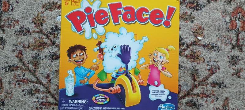 Pie face game toys r us clearance