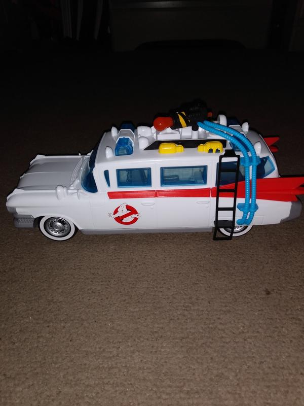 Ghostbusters Movie Ecto-1 Playset with Accessories 