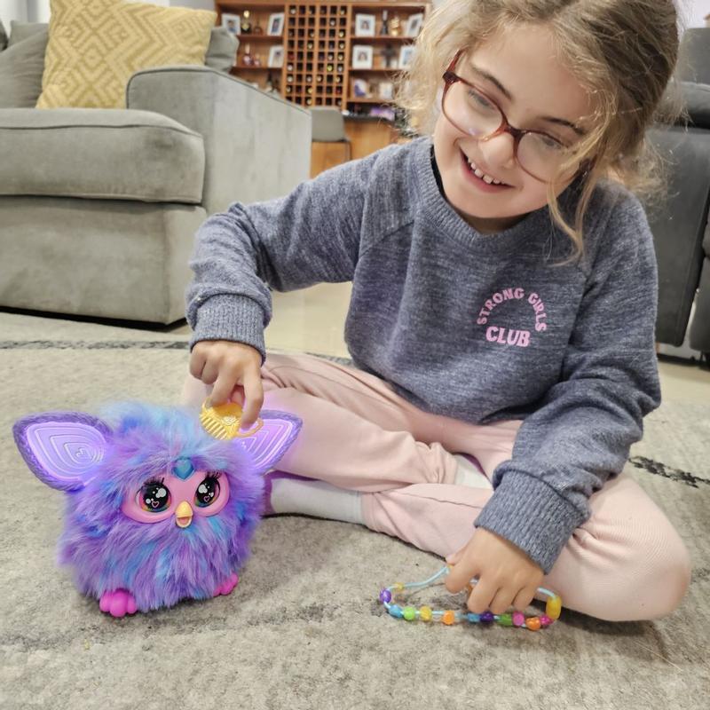 Furby Violet, 15 accessoires de mode, jouets interactifs en peluche pour  filles et garçons de 6 ans, animatronique à activation vocale 