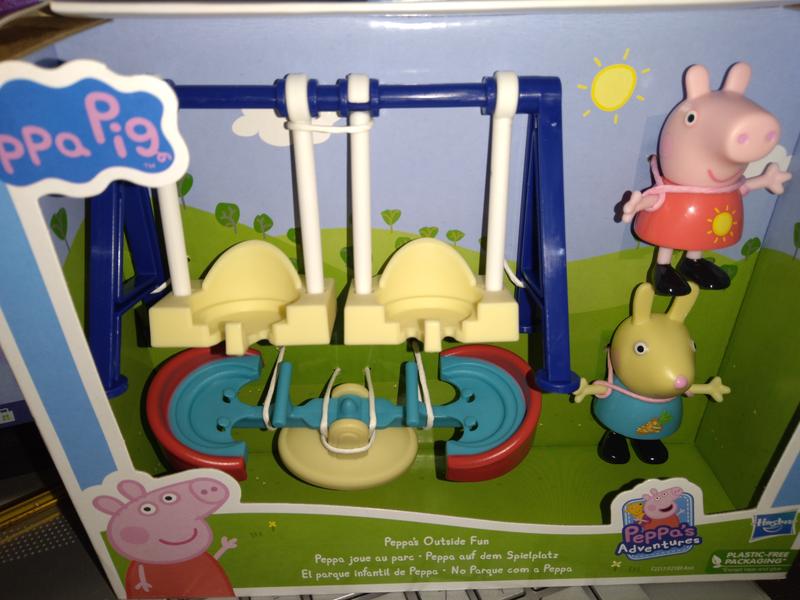 Peppa Pig Peppa's Adventures Peppa's Outside Fun - Juguete preescolar, con  2 figuras y 3 accesorios, a partir de 3 años