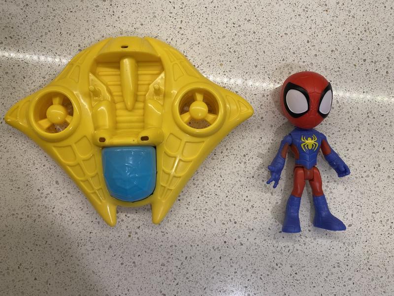 Spidey with boat, grip hand and web hand