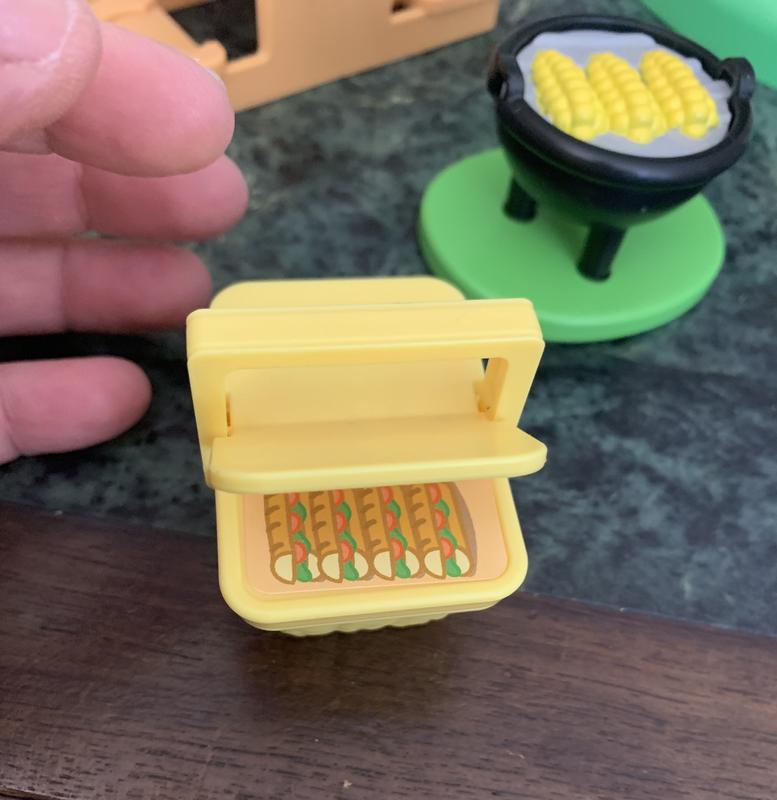 Picnic basket sandwiches