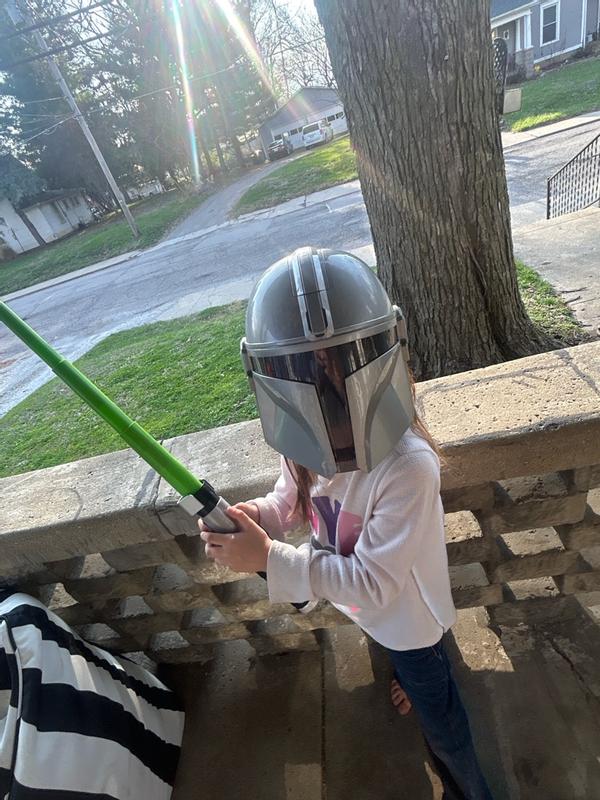 Customer carousel item 8.