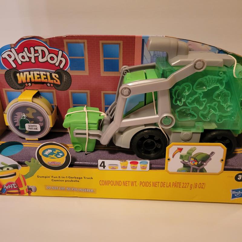 Play doh garbage truck