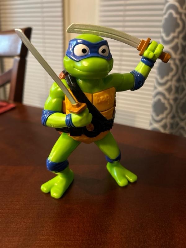 Teenage Mutant Ninja Turtle Raphael’s 2012 Viacom Scooter TMNT