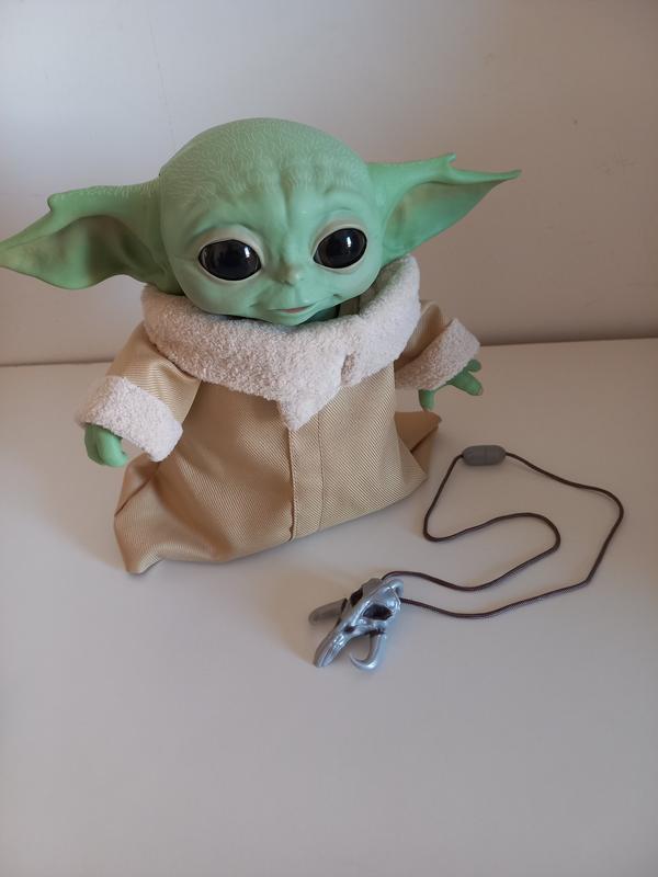 Review of Star Wars The Child Baby Yoda Animatronic Toy - Magic Guidebooks