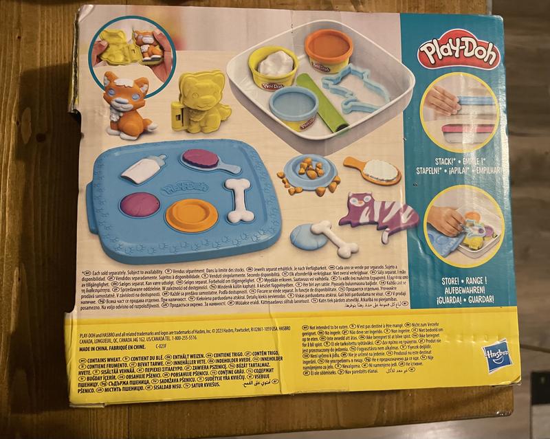 Play-Doh Create 'n Go Pets Playset, Play-Doh Set with Storage