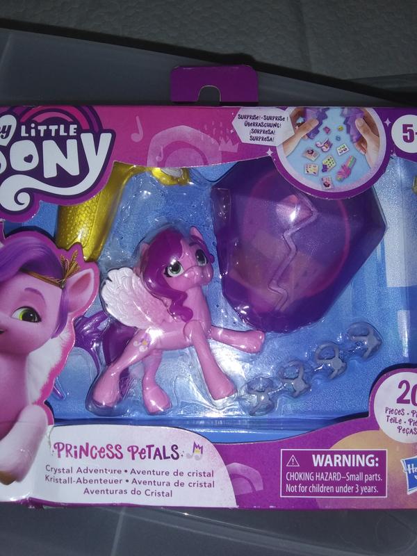 It had a cute little bracelet in it.