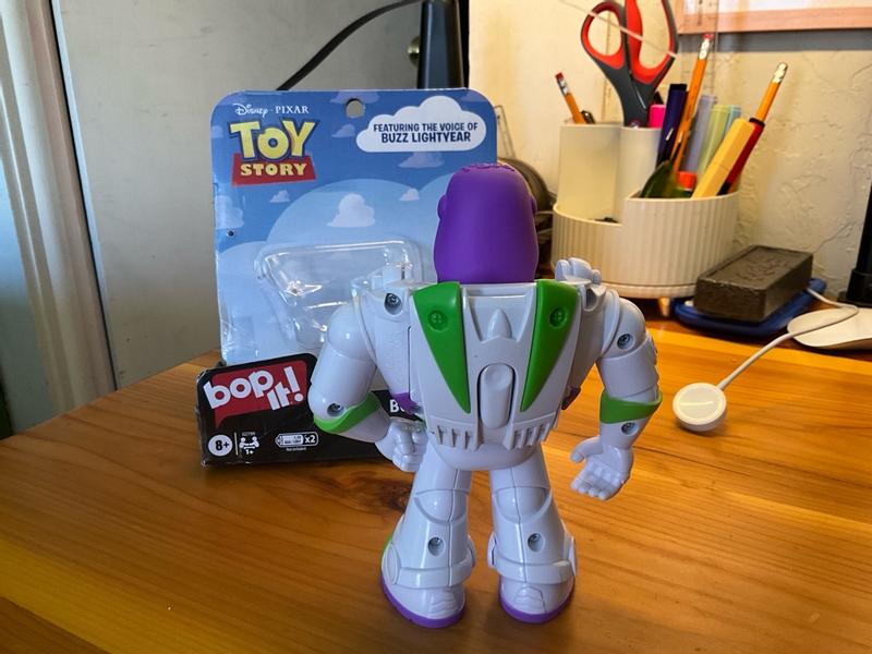 Customer carousel item 9.