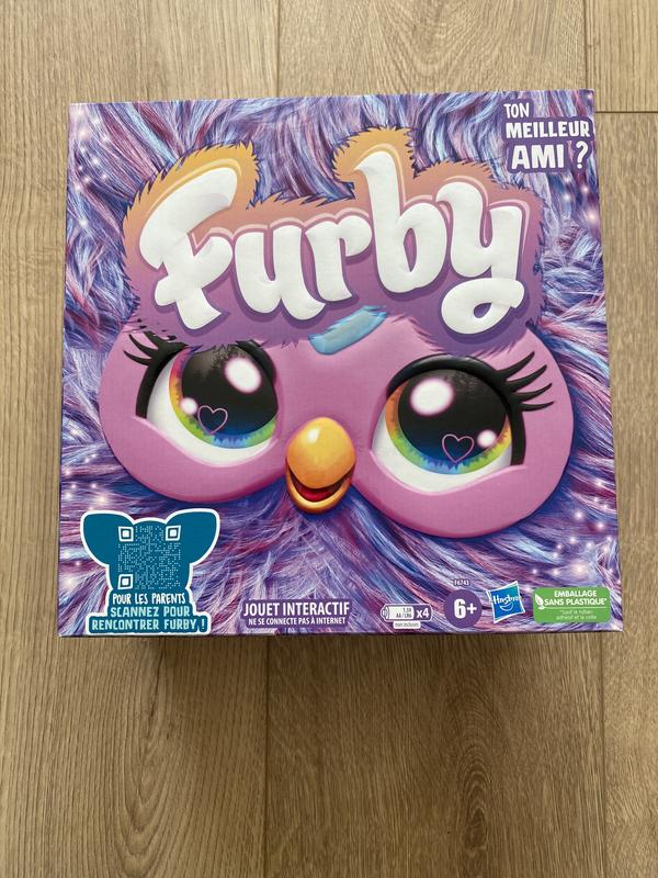 Furby : il reste encore des stocks de la célèbre peluche interactive chez   (et elle est à -44%) 