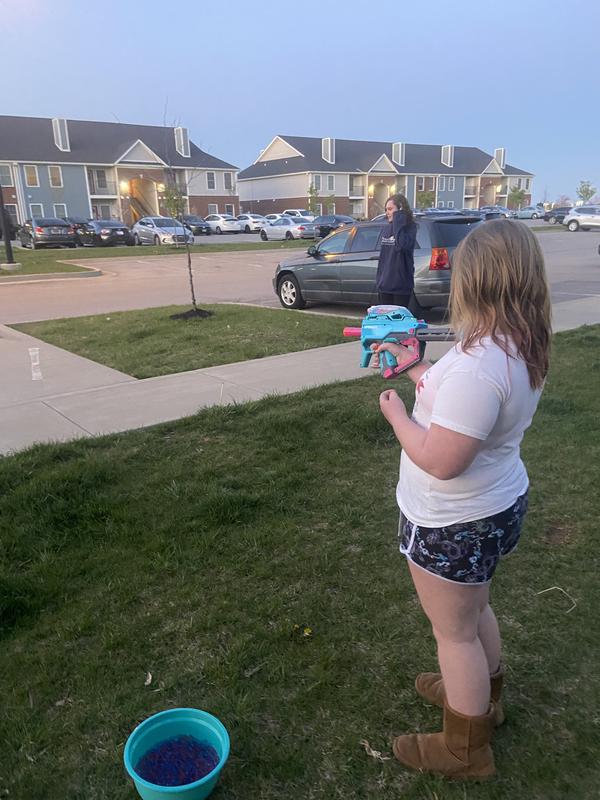 Playing with gel fire gun