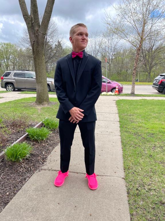 Got the Hey Dudes on...off to prom!