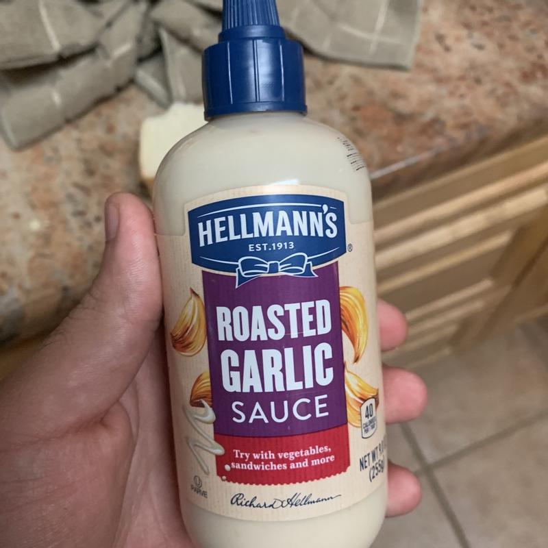 Hellmann's Sauce Roasted Garlic, 9 oz