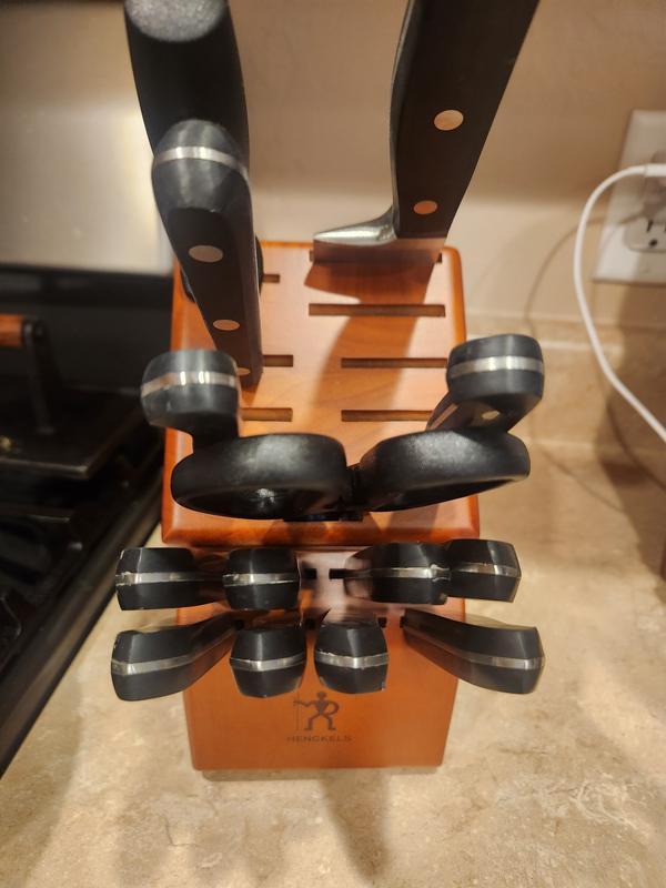 Classic Henkle knife set