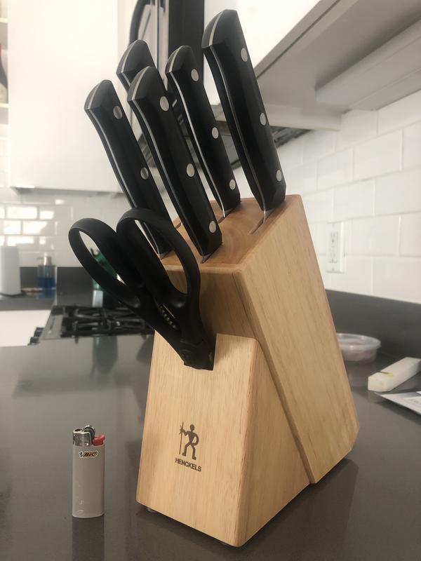 Block w knife set, lighter for scale