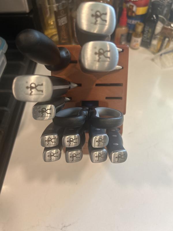 Two open slots (not including one missing steak knife that was being used)