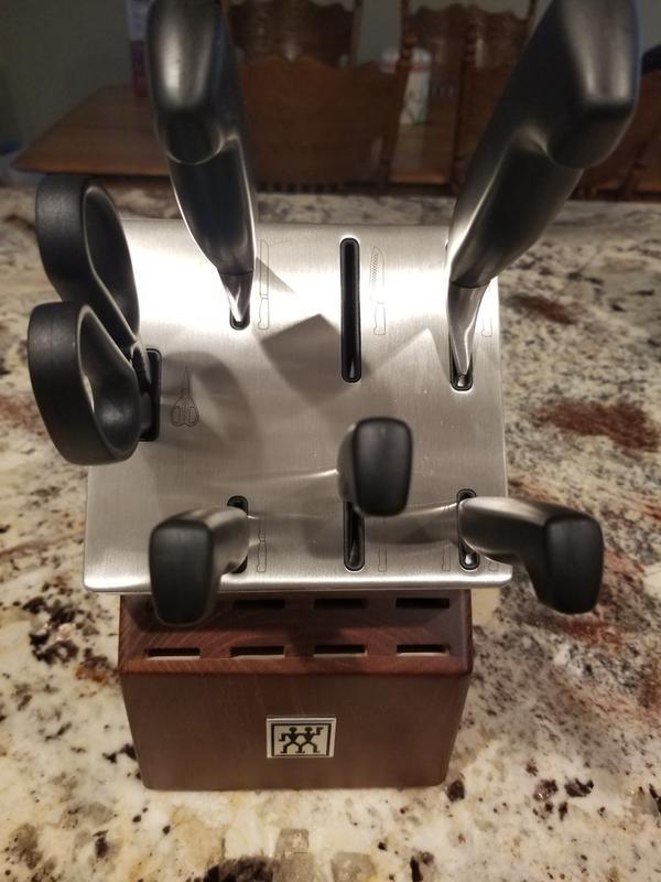 My beautiful new knife set!